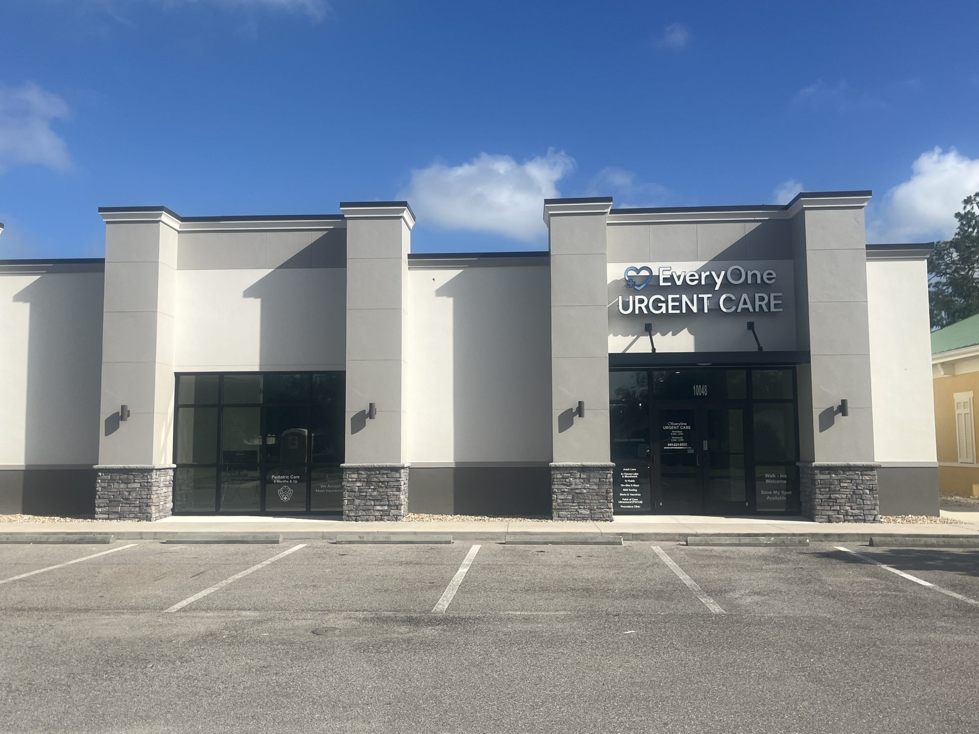 Fuscardo Family Urgent Care clinic space